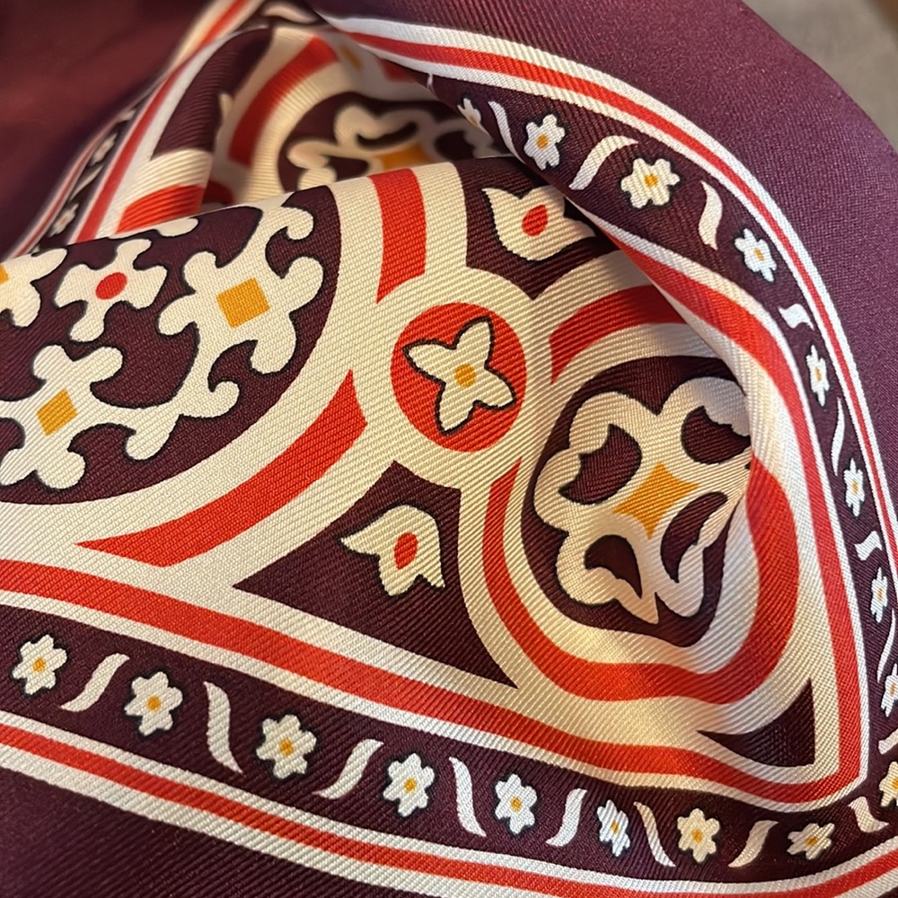 Vera Bradley Silk Scarf - Picture 9 of 9